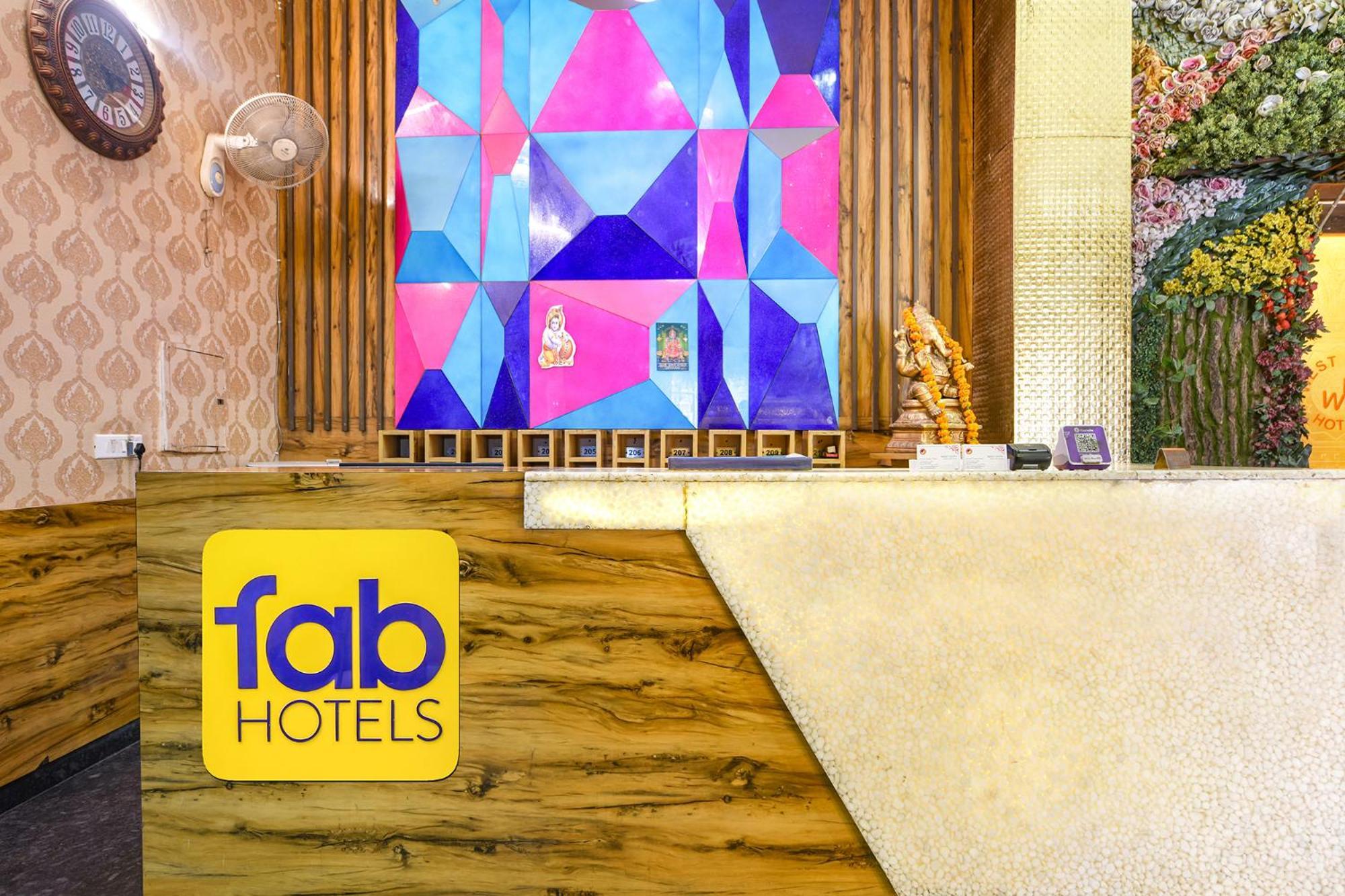 Fabhotel West View Ghaziabad Eksteriør bilde